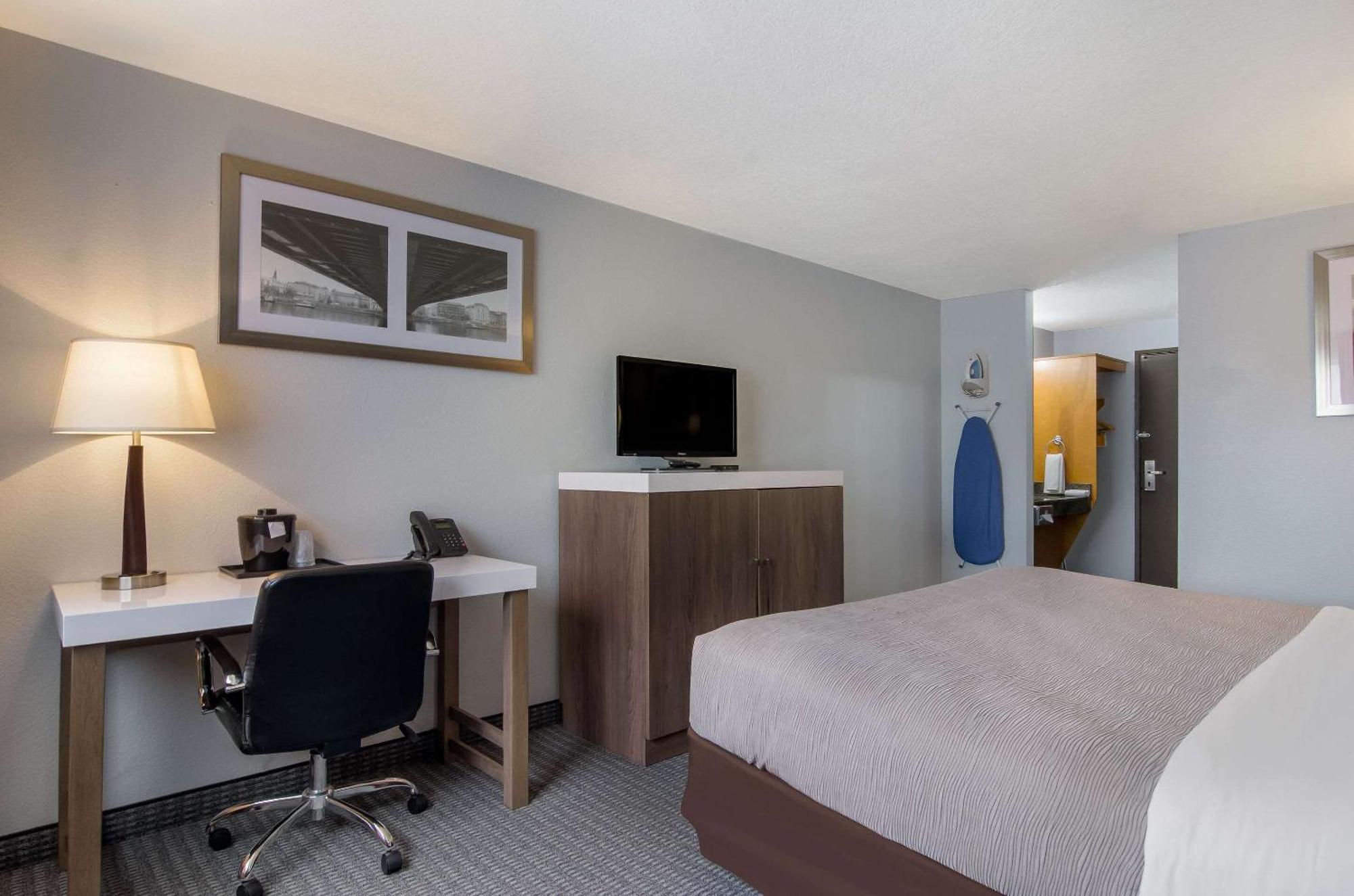 Quality Inn & Suites Silverdale Bangor-Keyport Luaran gambar